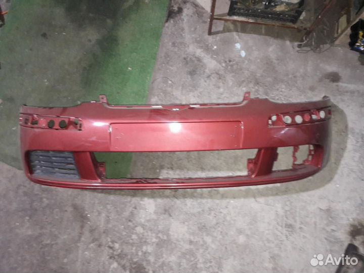 Бампер передний Volkswagen Golf 5 (2003 - 2009)