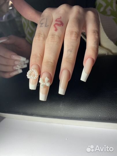 Наращивание ногтей