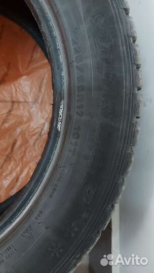 Dunlop SP Winter Ice02 225/55 R17