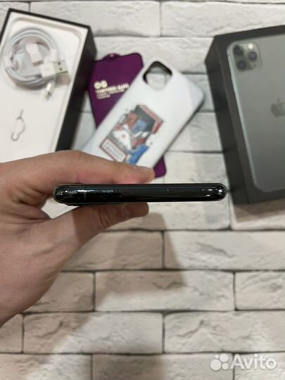 iPhone 11 Pro Max, 64 ГБ