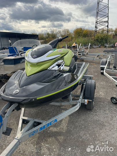Продается гидроцикл rxp 215
