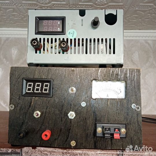 Регулируемый блок питания