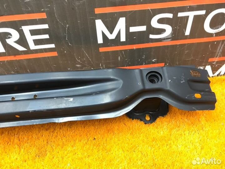 Усилитель бампера задний Bmw X1 E84 N46B20B 2010