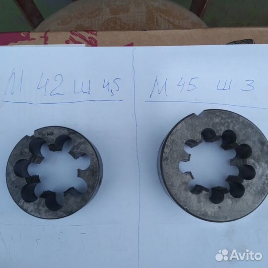 Плашки М42, М45, М48. Плашки для клуппа