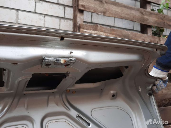 Крышка багажника daewoo nexia