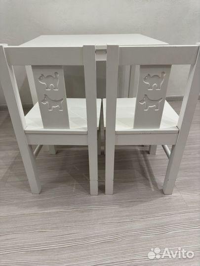 Детский стол и стулья Ікеа Криттер