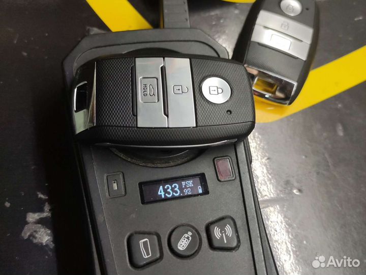 Смарт ключ Kia Optima