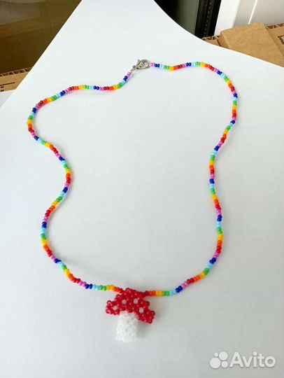 Украшения из бисера ручной работы