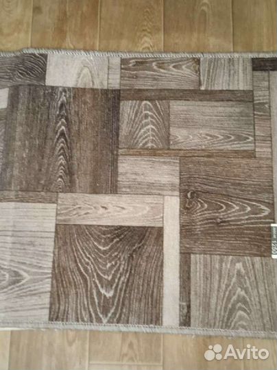 Коврики на пол новые