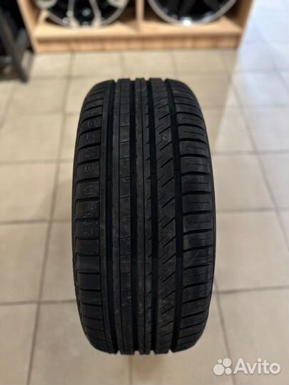 Mayrun MR500-PCR 225/50 R17 98W