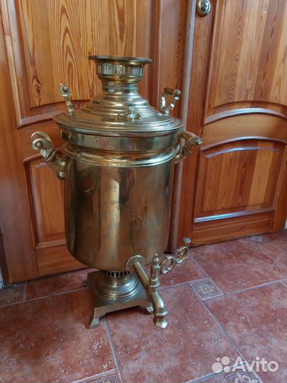 Старинный самовар