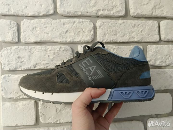 Кроссовки Armani AE7