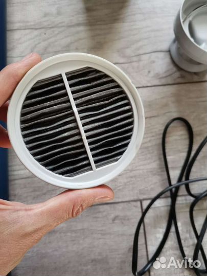 Пылесос Deerma DX1000