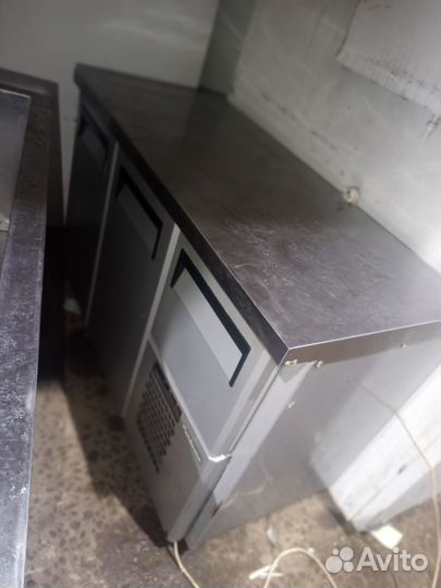 Холодильный стол Carboma T57 M2-1 9006-1 (BAR-250)