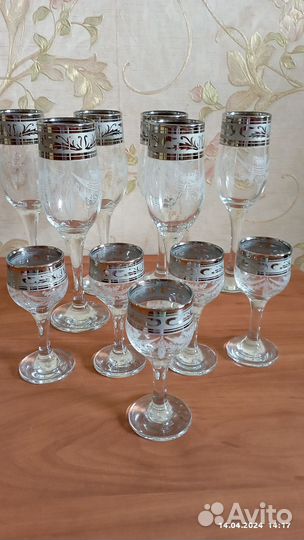 Рюмки и фужеры