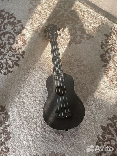 Укулеле Flight TUC-35 BK