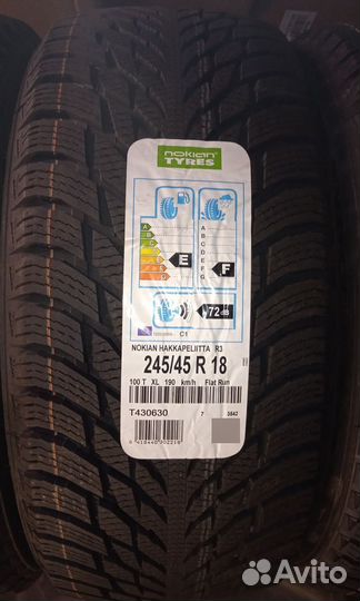 Nokian Tyres Hakkapeliitta R3 245/45 R18 100T