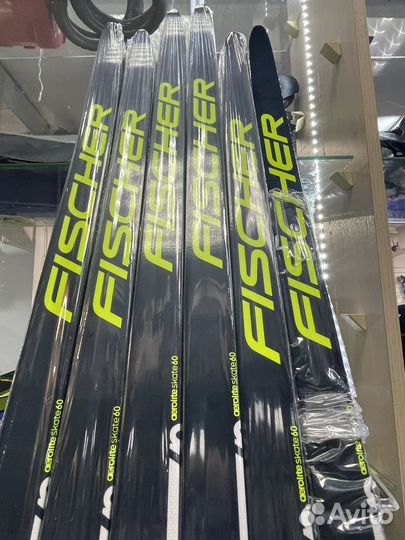Беговые лыжи Fischer aerolite 60 skate 2023