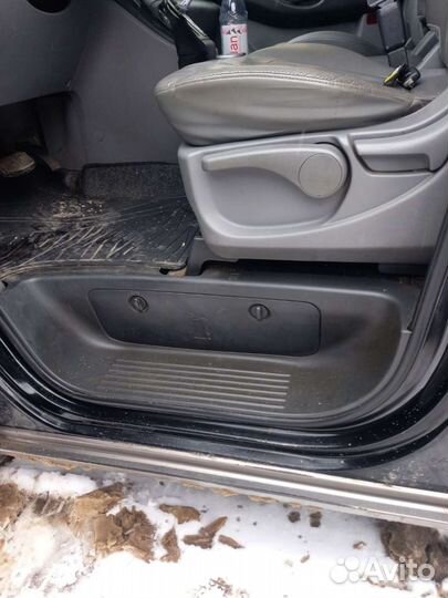 Хёндэ Гранд Старекс Ступенька подножка порога