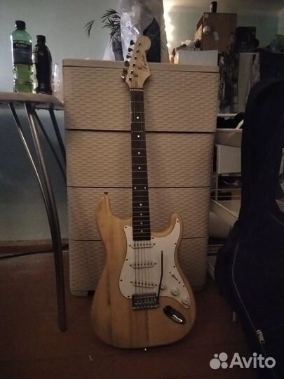 Электро гитара