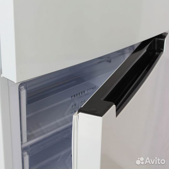Холодильник Бирюса 860NF Новый