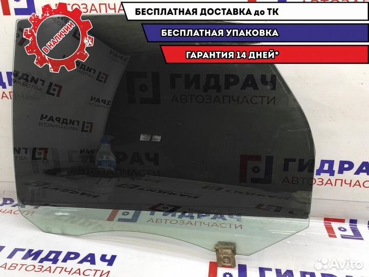 Стекло двери задней левой Ford Focus 2 1317985