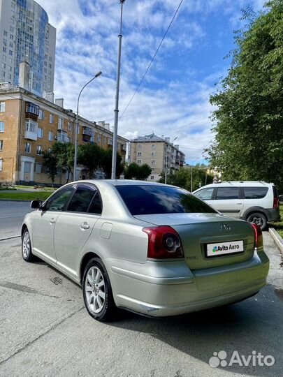 Toyota Avensis 2.0 AT, 2004, 275 000 км