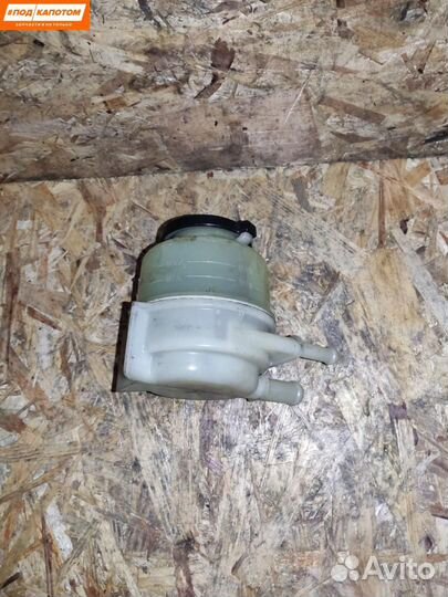 Бачок гидроусилителя Toyota Camry XV40