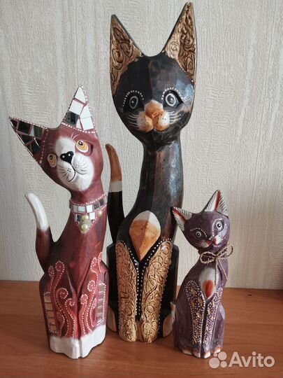 Кошки деревянные новые 3 шт