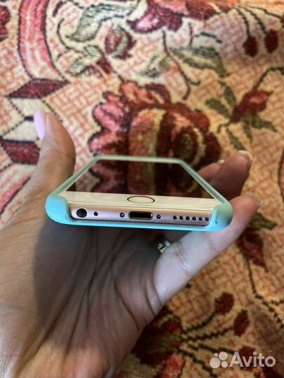 Телефон iPhone 6s