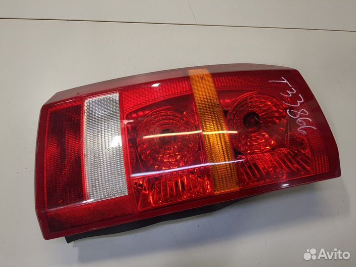 Фонарь (задний) Land Rover Discovery 3, 2007