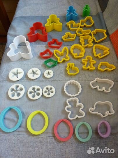 Формочки для выпечки и мастики