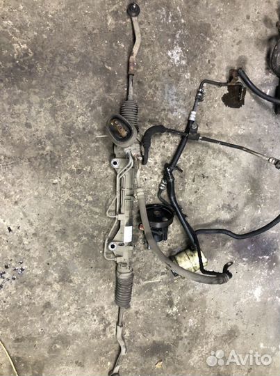 Рулевая рейка рено логан,Гур комплект