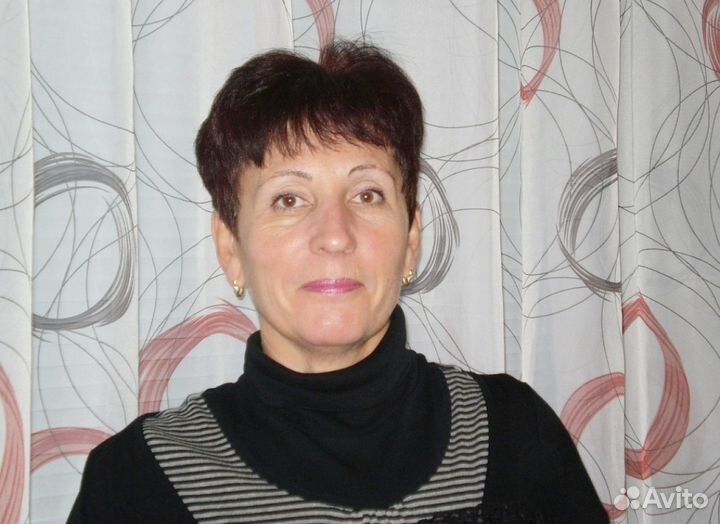 Сиделка, уход за стариками с деменцией