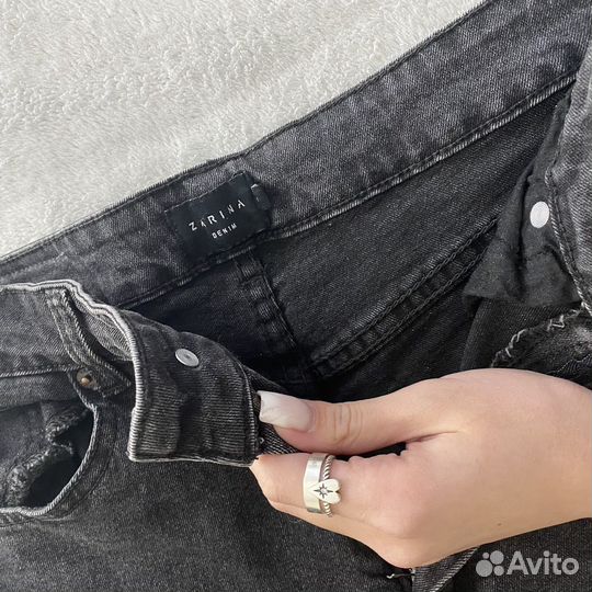 Джинсы клеш zarina