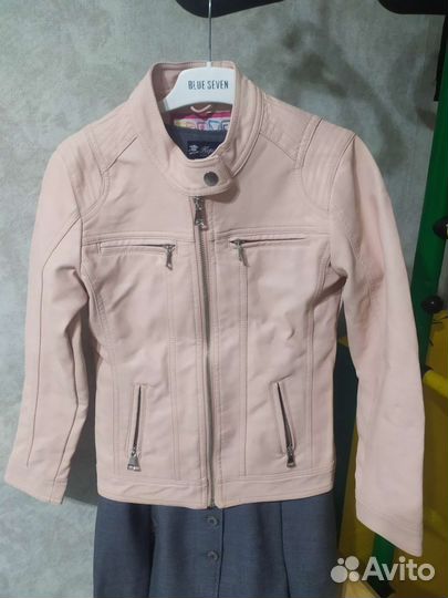 Кожаная куртка для девочки 140