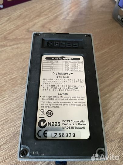 Гитарная педаль boss cs-3