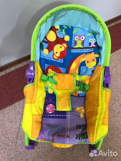 Шезлонг-качалка bambi Друзья джунглей с вибрацией