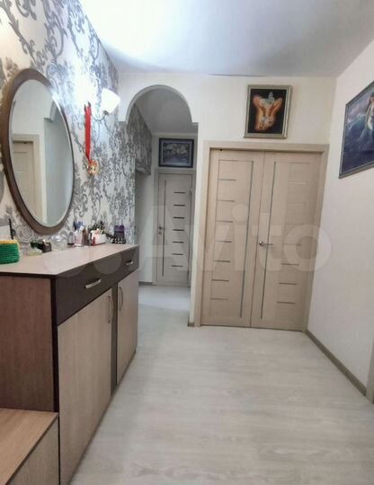 2-к. квартира, 53 м², 5/5 эт.