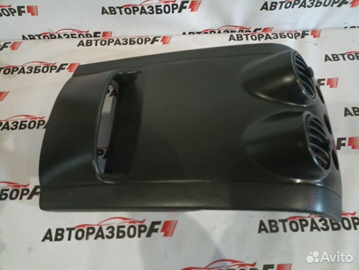 Chevrolet Aveo T200 Дефлектор воздушный центр