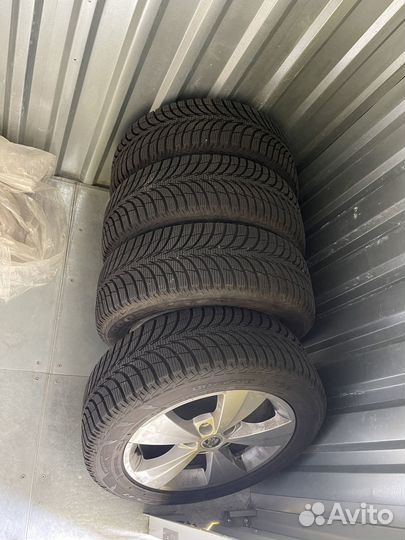 Goodyear UltraGrip Ice+ 205/55 R16 91T