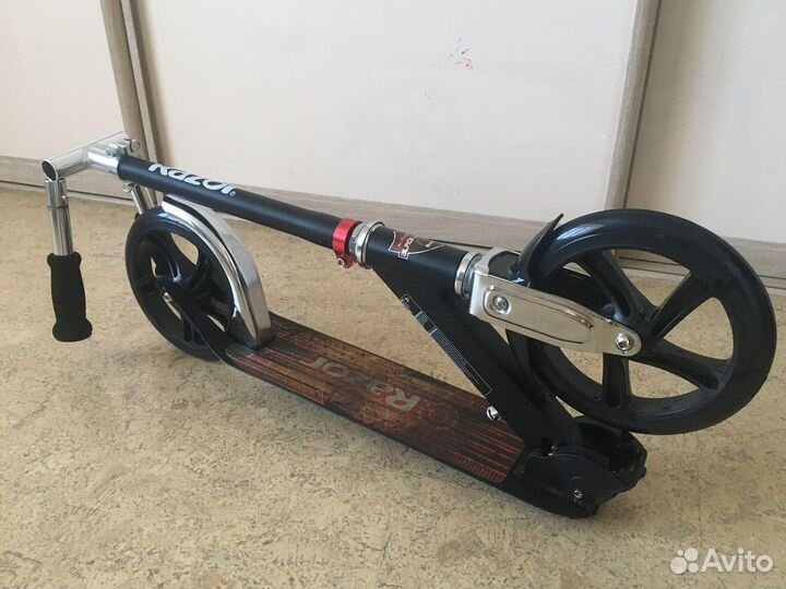 Самокат городской Razor