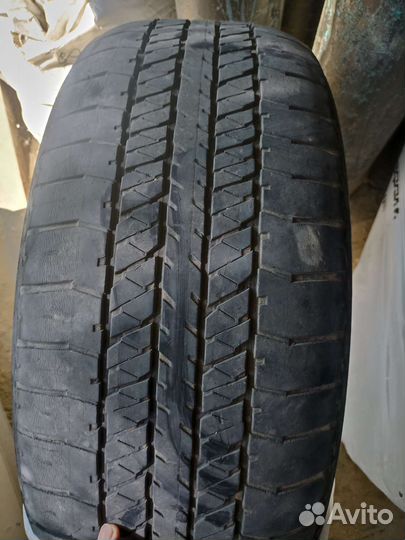 Bridgestone Dueler A/T 275/50 R22