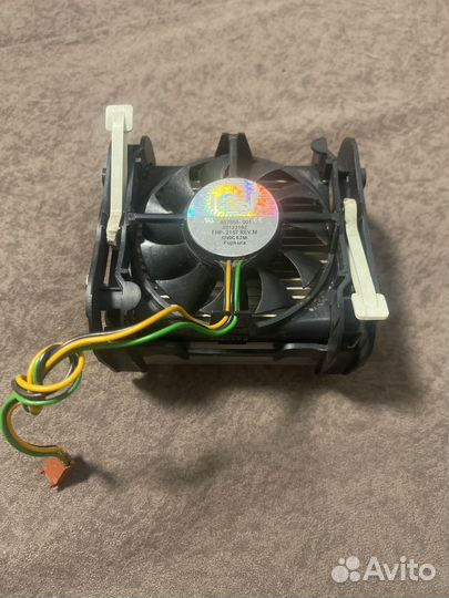 Кулер для процессора Intel Pentium 4