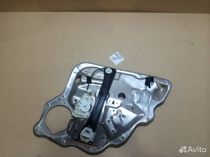 Трапеции стеклоподъемников Mercedes W221