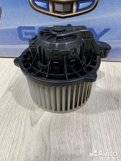 Вентилятор мотор печки отопителя Geely emgrand X7