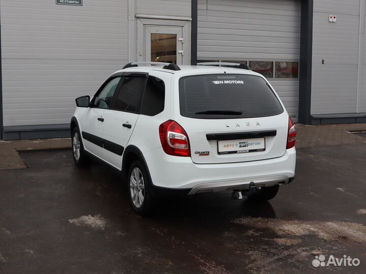 ВАЗ Granta Cross 1.6 МТ, 2023, 35 505 км