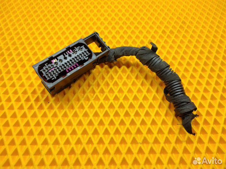 Разъем ABS Audi A8 D3 4.2 2007