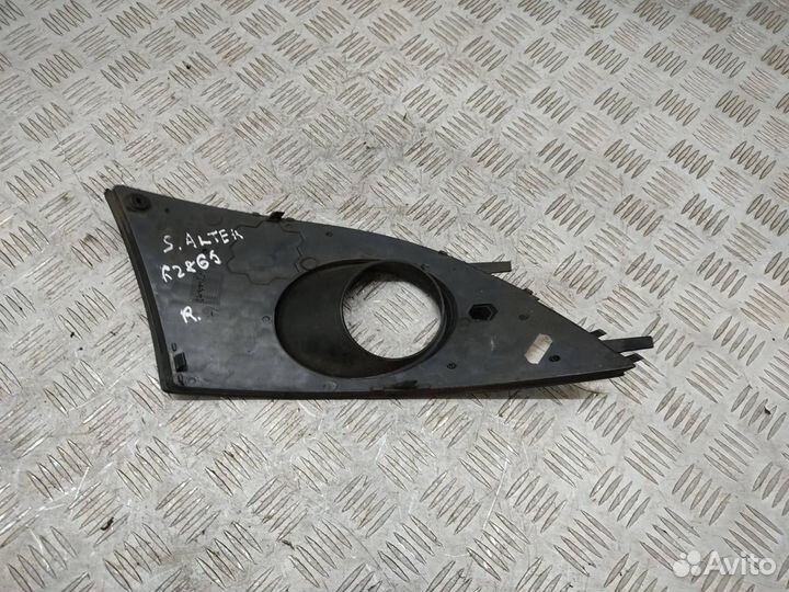 Решетка в бампер левая seat Altea 2006 5P0853665C