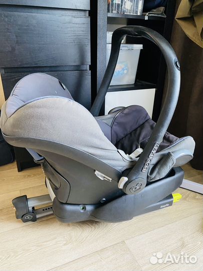 Автолюлька maxi cosi с базой isofix